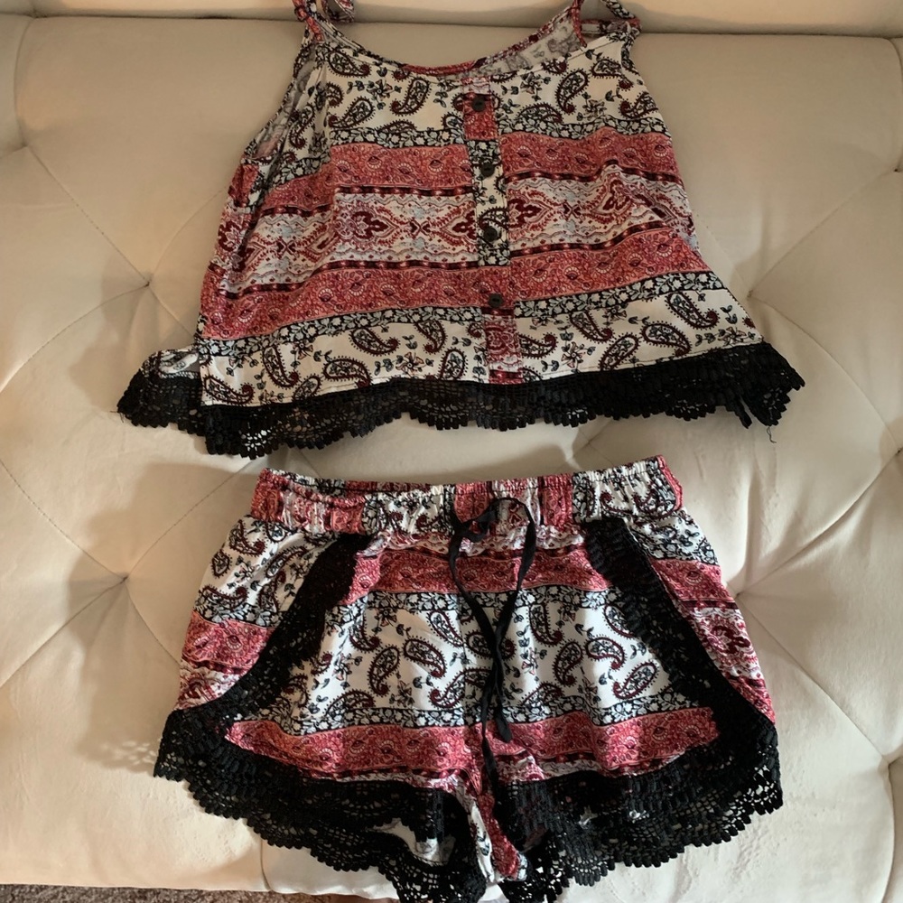 Medium top, xs shorts